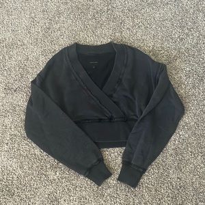 American Eagle Cropped Sweater